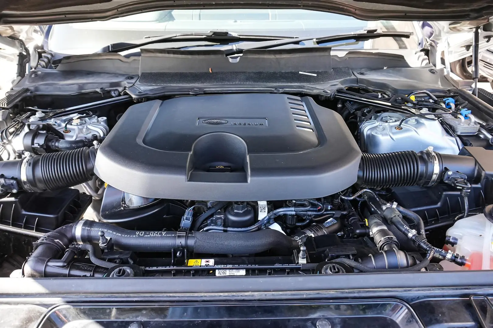 2021 Land Rover Range Rover Sport Gallery Image 24