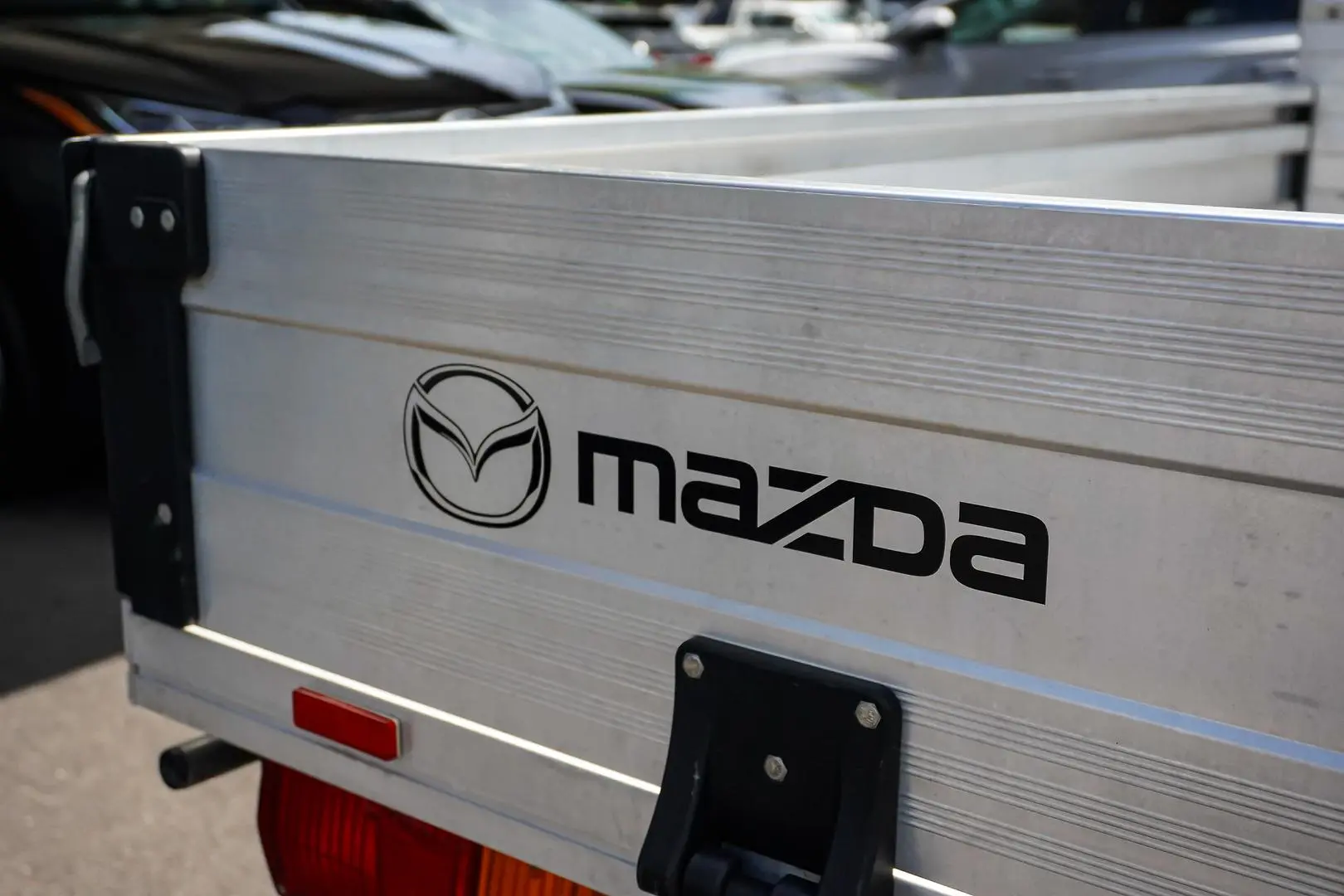 2020 Mazda BT-50 Gallery Image 15