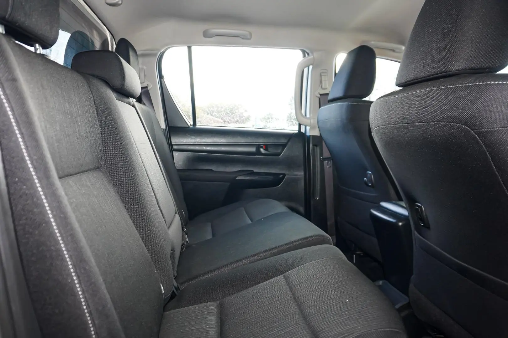 2023 Toyota Hilux Gallery Image 8