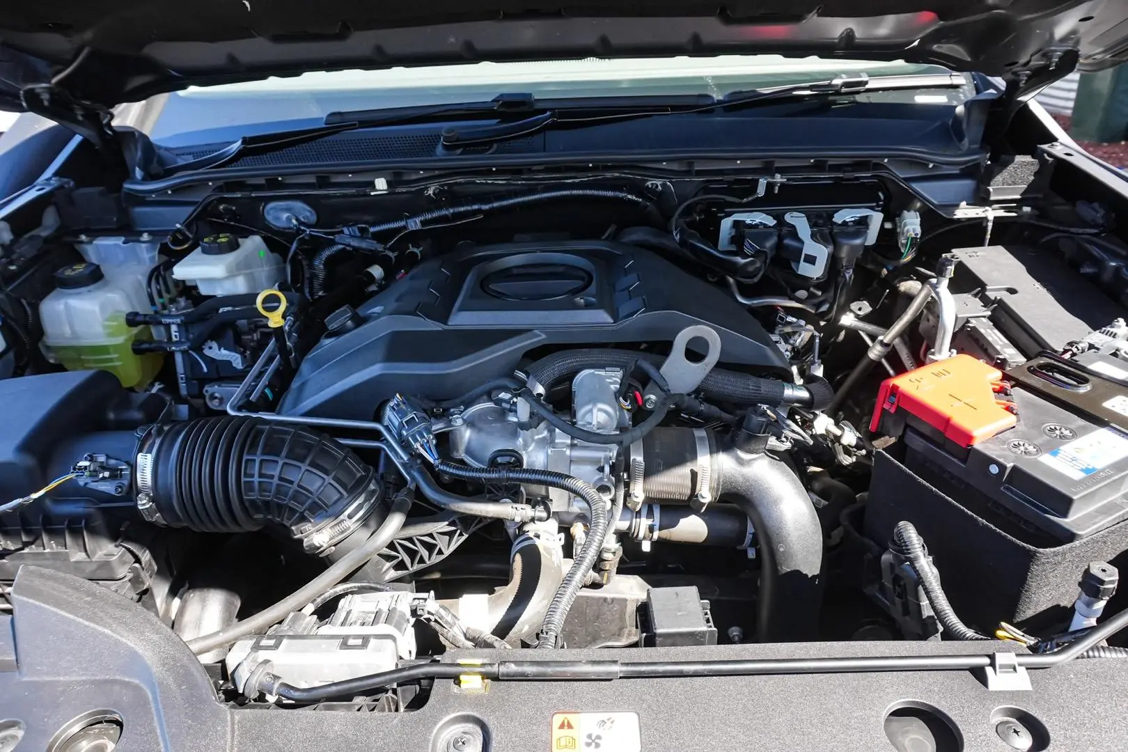 2023 Volkswagen Amarok Gallery Image 25