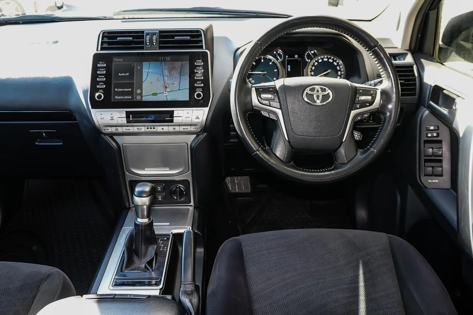 2021 Toyota Landcruiser Prado Gallery Image 9
