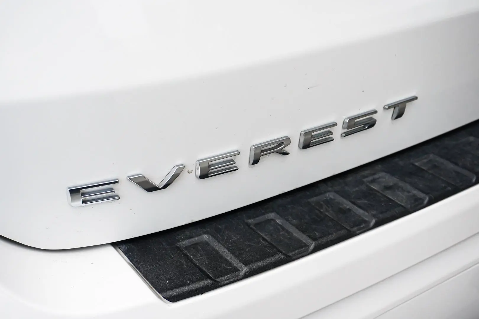 2024 Ford Everest Gallery Image 17