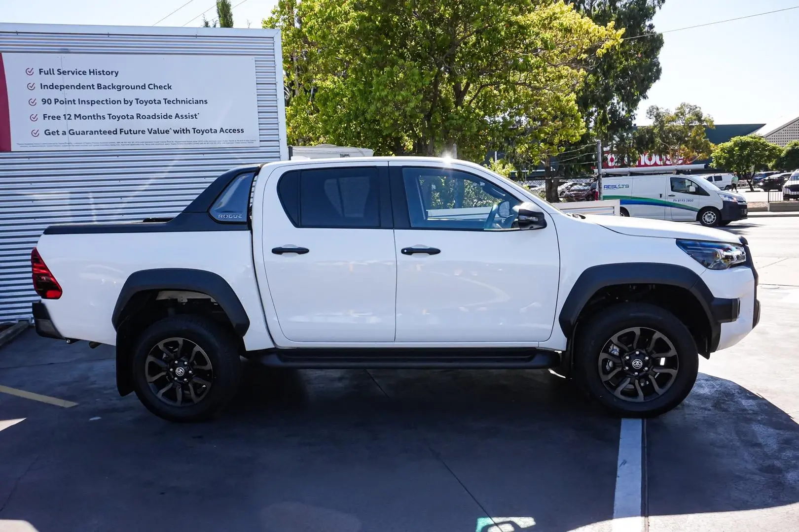 2024 Toyota Hilux Gallery Image 4