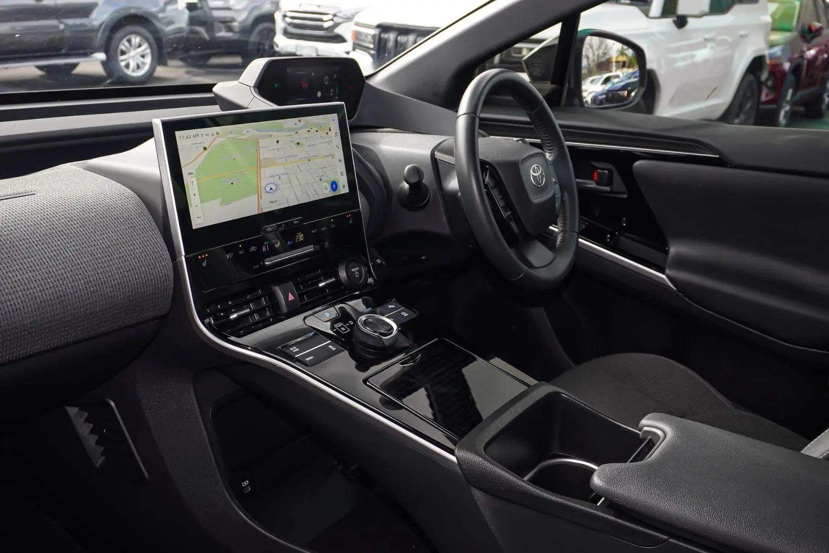 2024 Toyota bZ4X Gallery Image 10