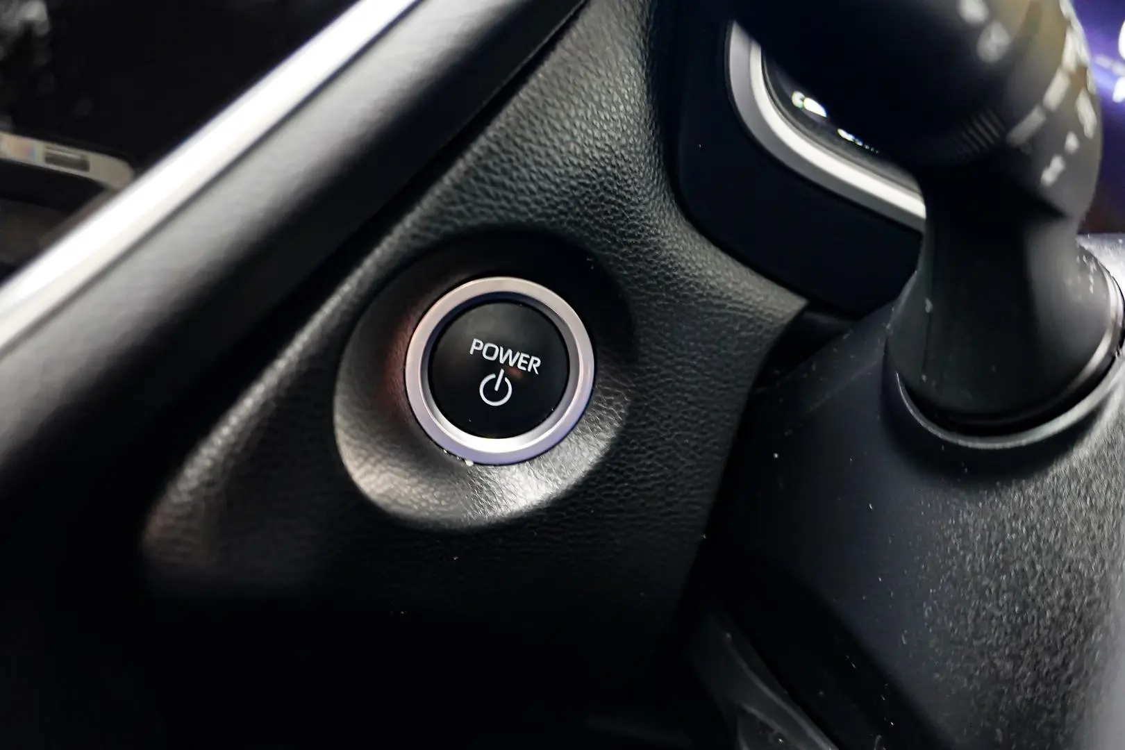 2022 Toyota Corolla Cross Gallery Image 24