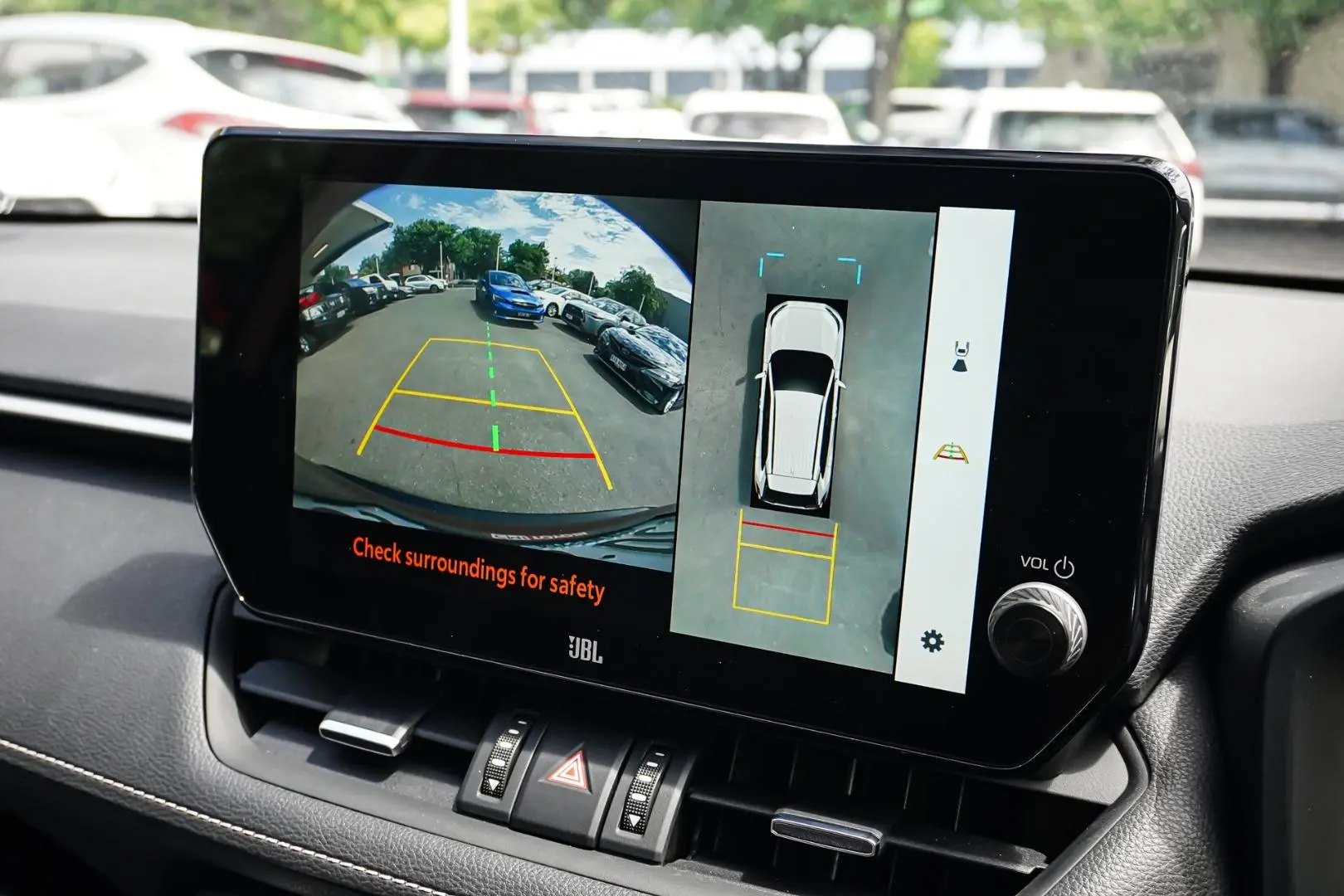 2024 Toyota RAV4 Gallery Image 24