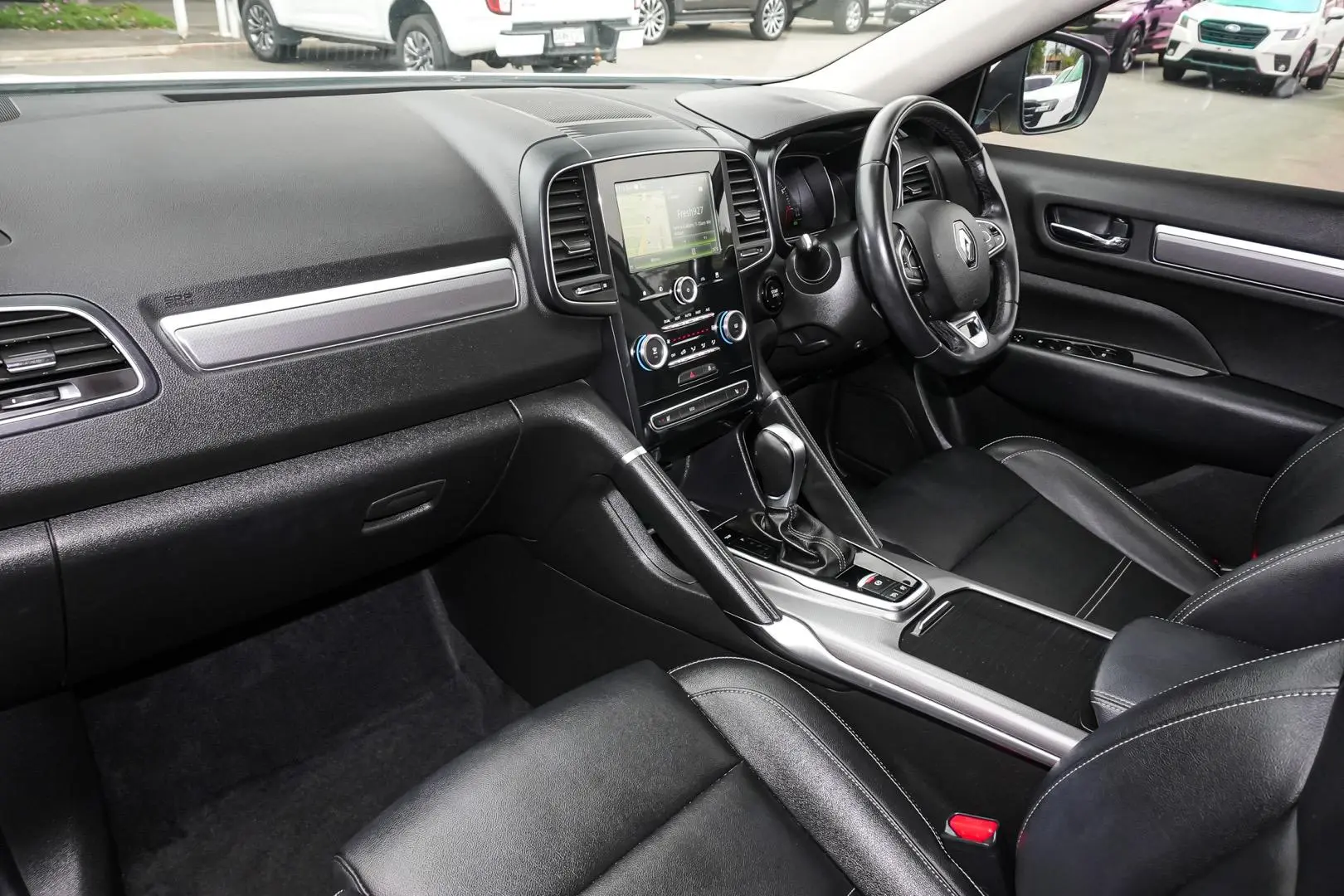 2018 Renault Koleos Gallery Image 10