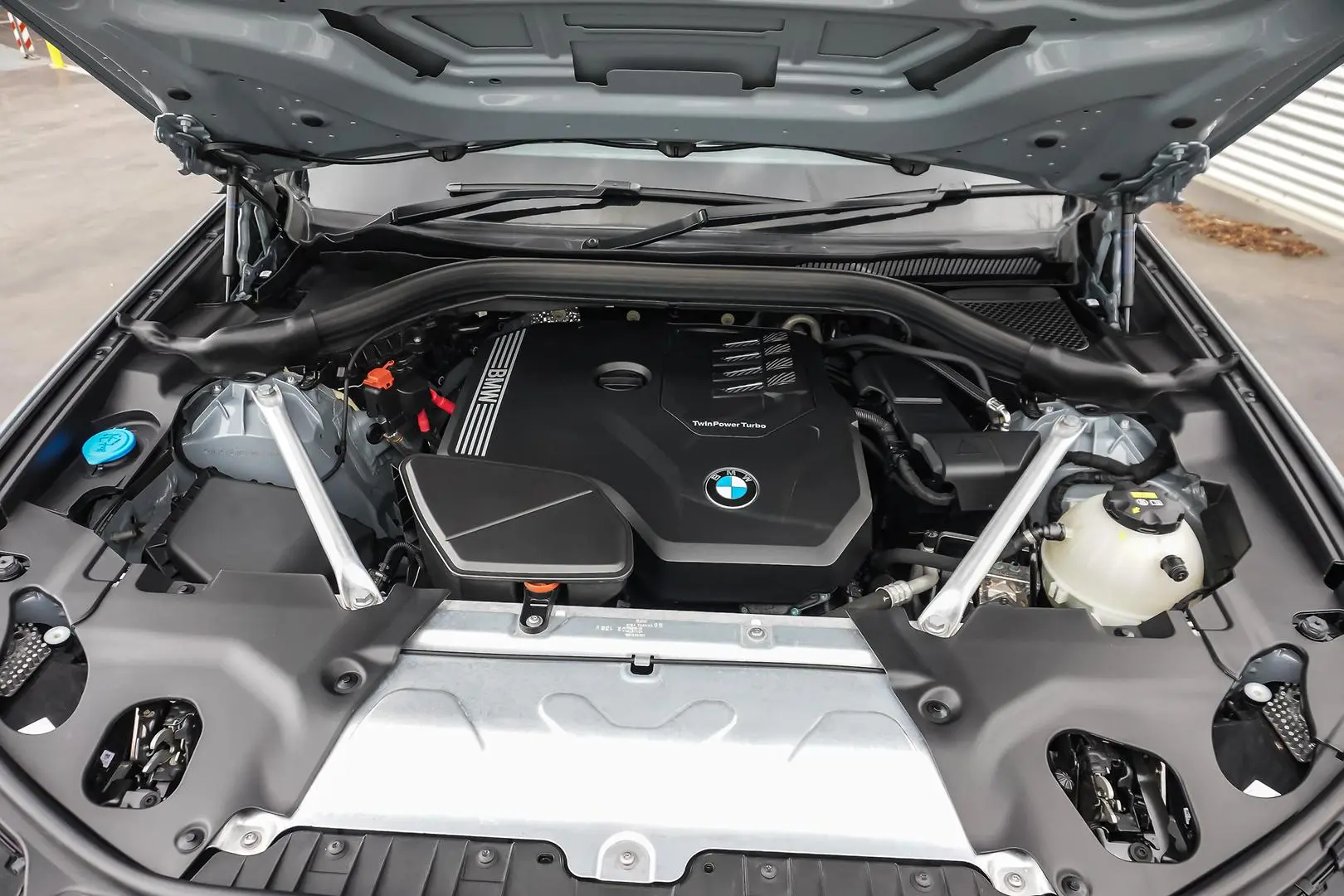2022 BMW X4 Gallery Image 26