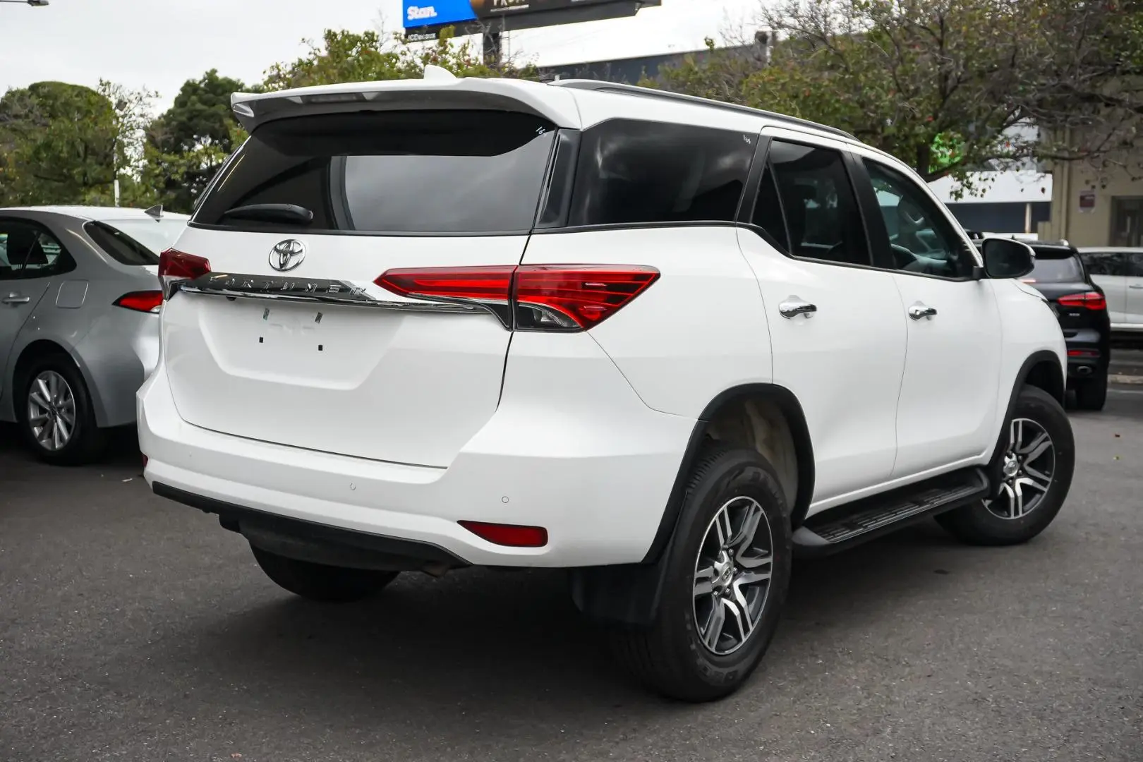 2024 Toyota Fortuner Gallery Image 13