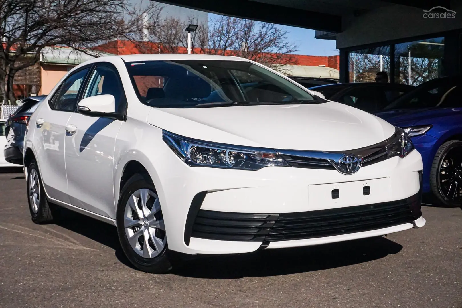 2018 Toyota Corolla Image 2