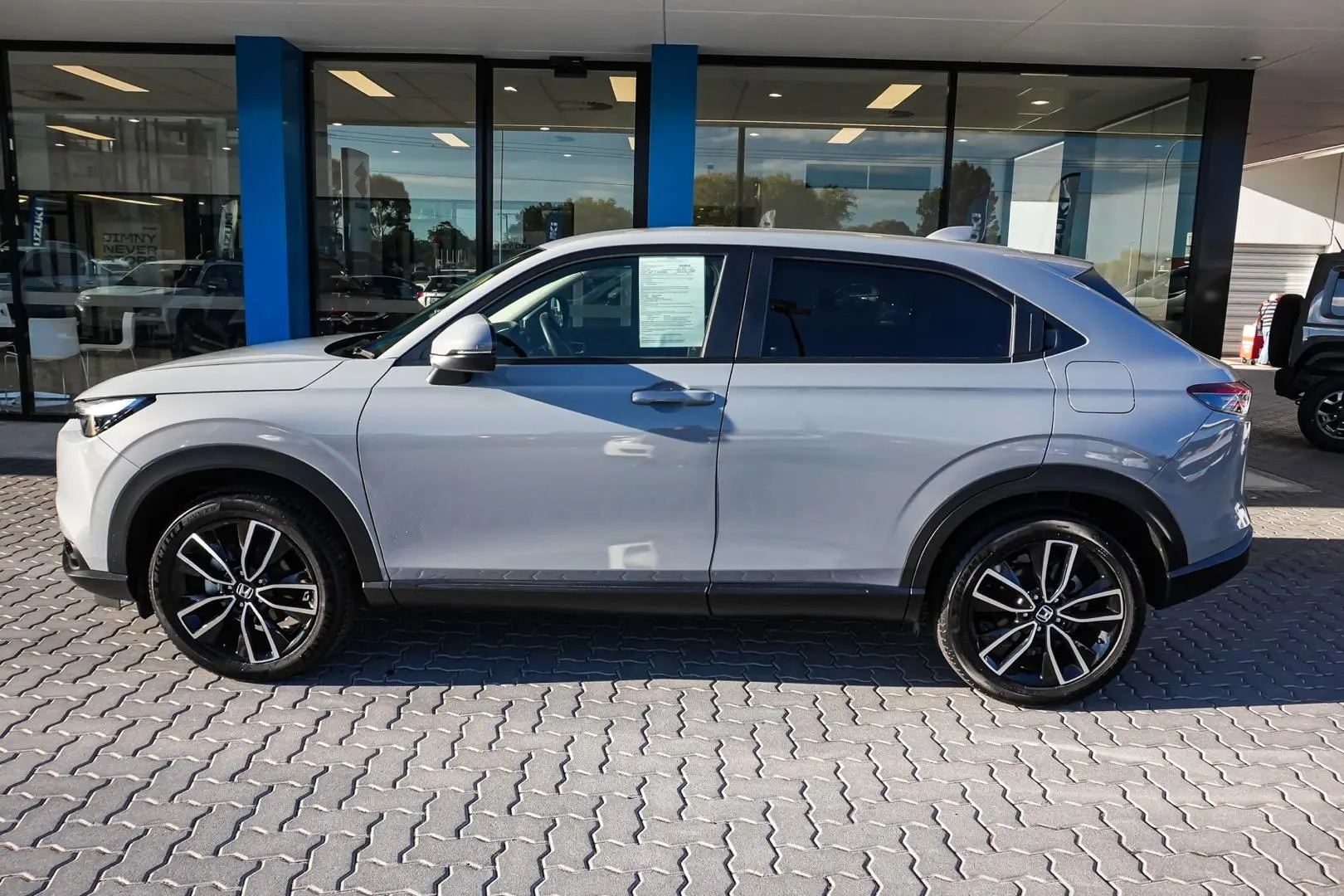 2024 Honda HR-V Gallery Image 4