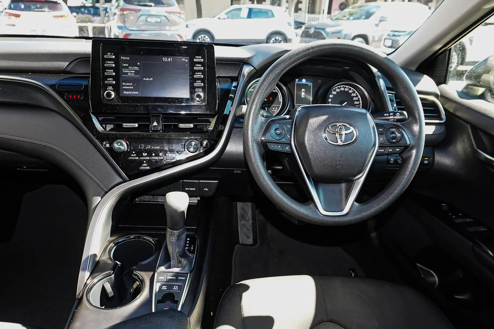 2024 Toyota Camry Gallery Image 7