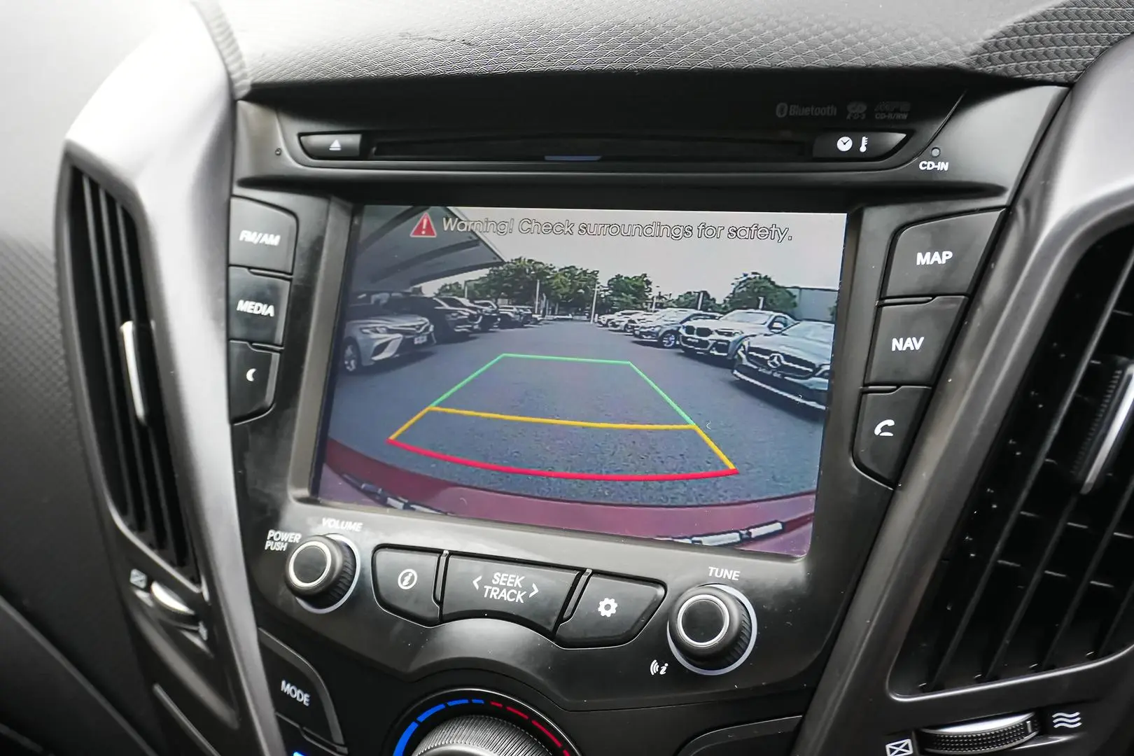 2014 Hyundai Veloster Gallery Image 22