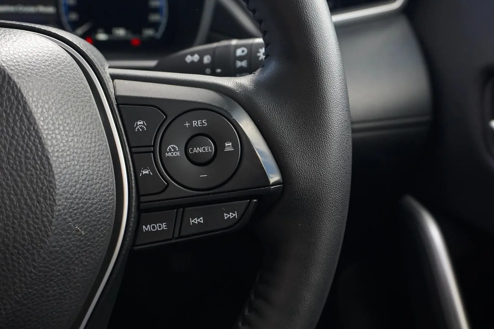 2025 Toyota Corolla Cross Gallery Image 21