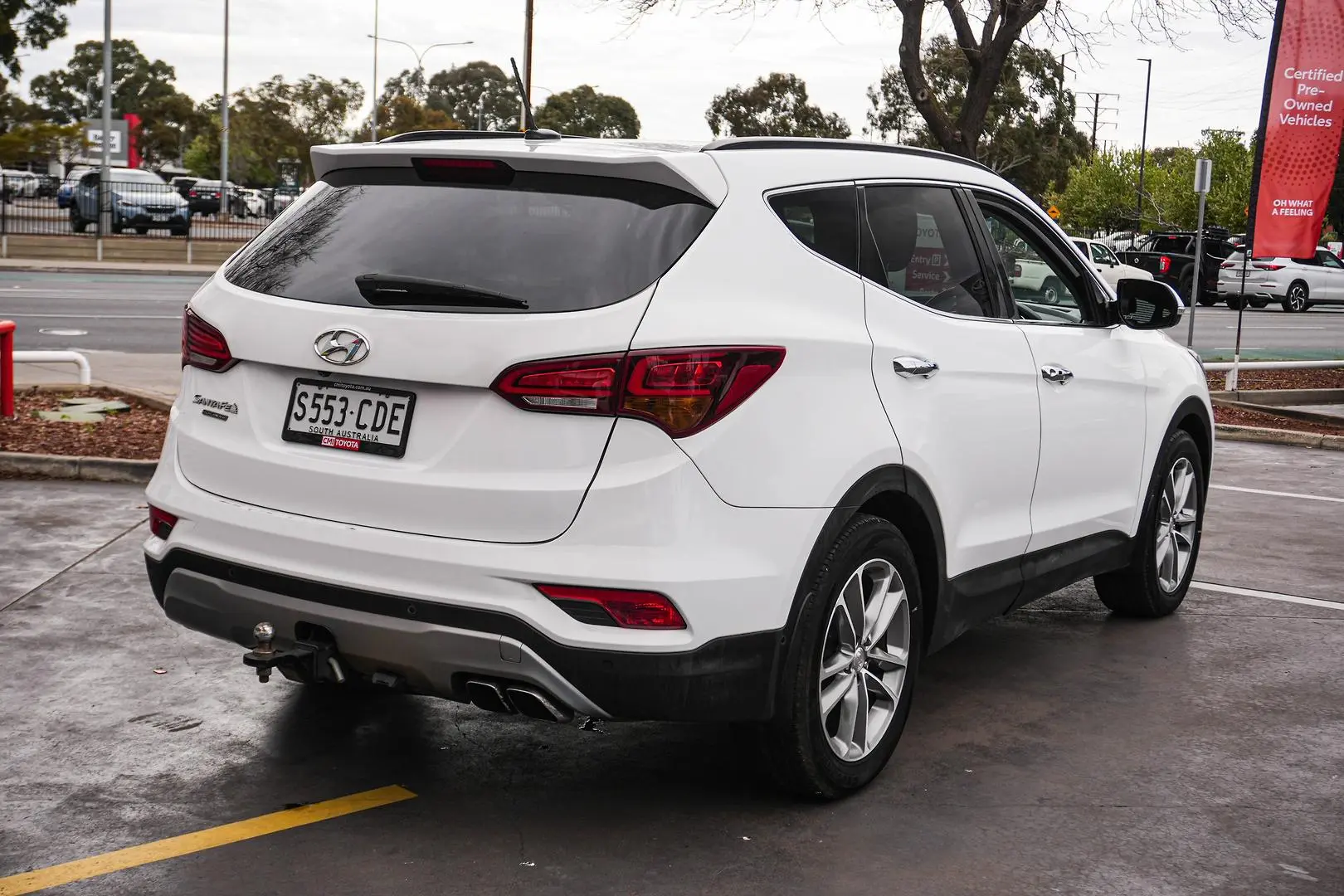 2015 Hyundai Santa Fe Gallery Image 3