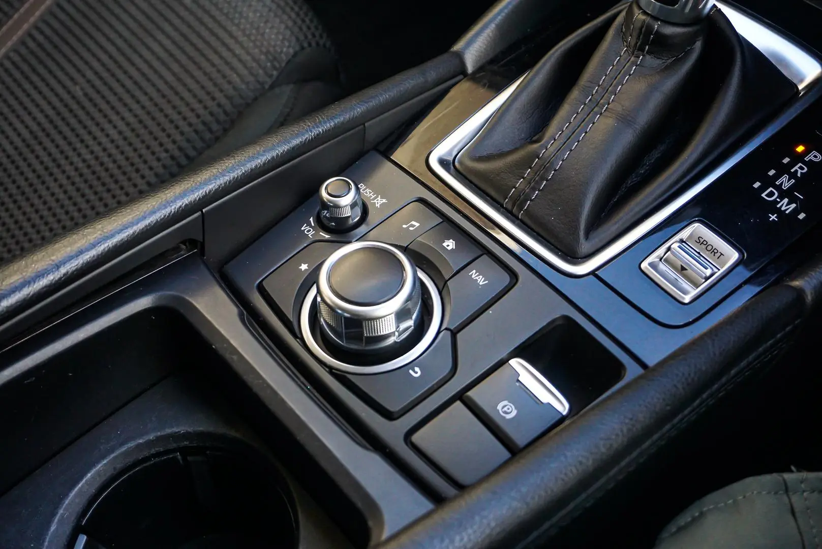 2018 Mazda 3 Gallery Image 19