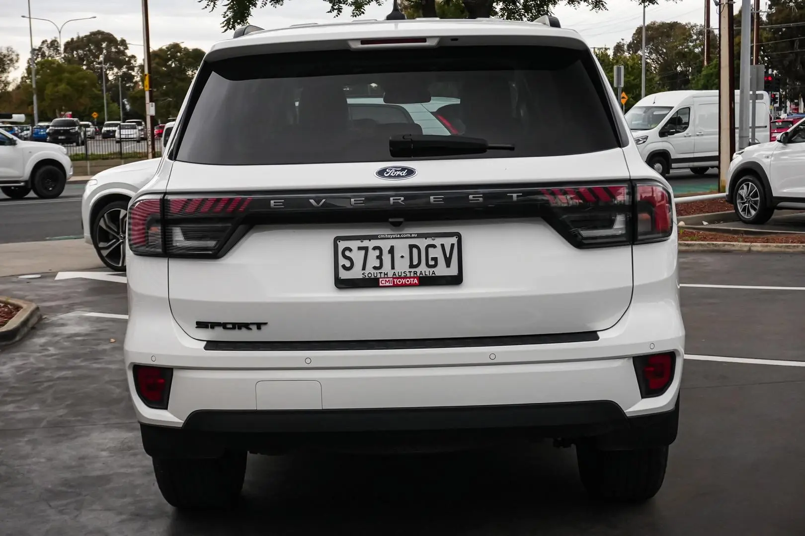 2024 Ford Everest Gallery Image 5