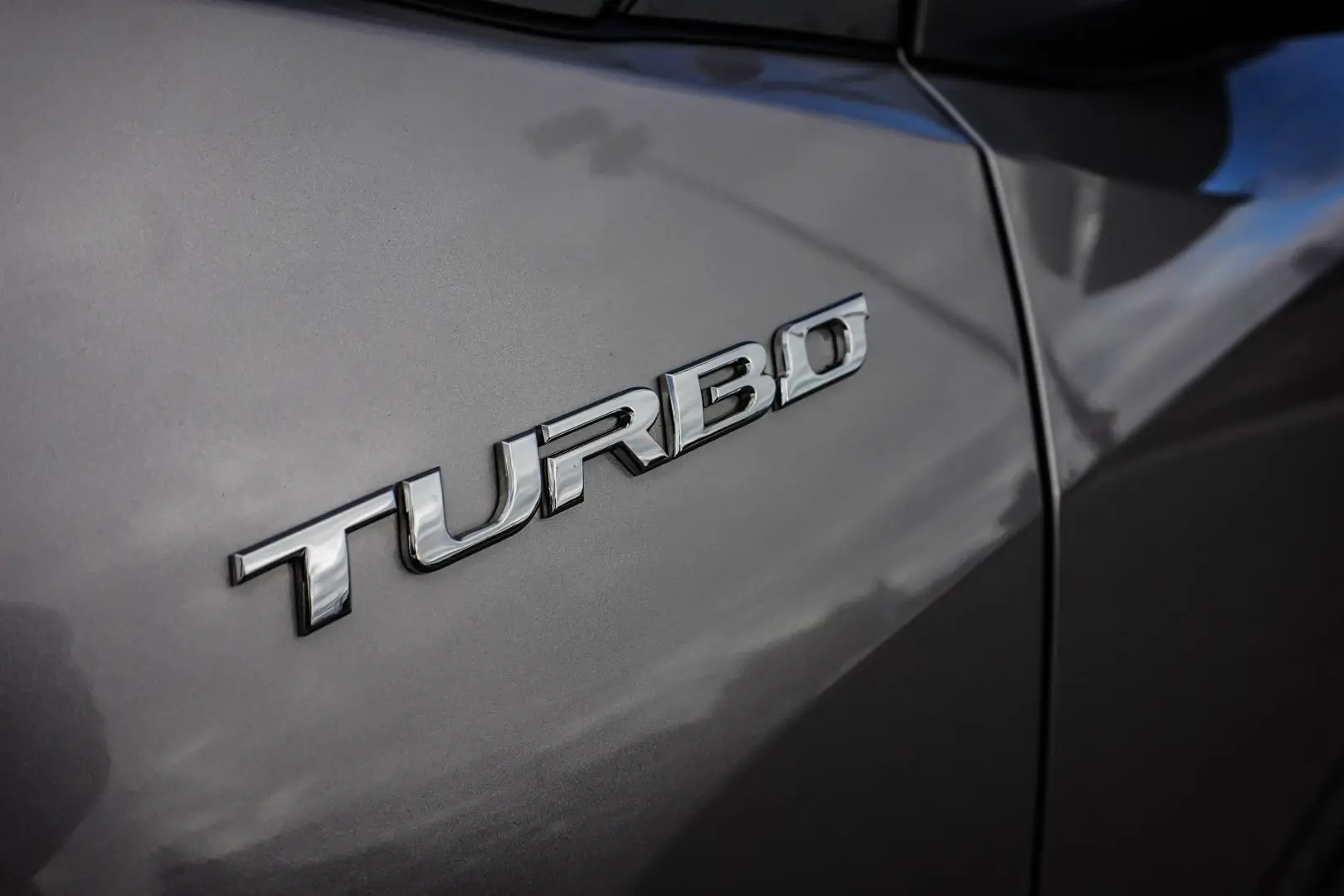 2021 Toyota C-HR Gallery Image 13