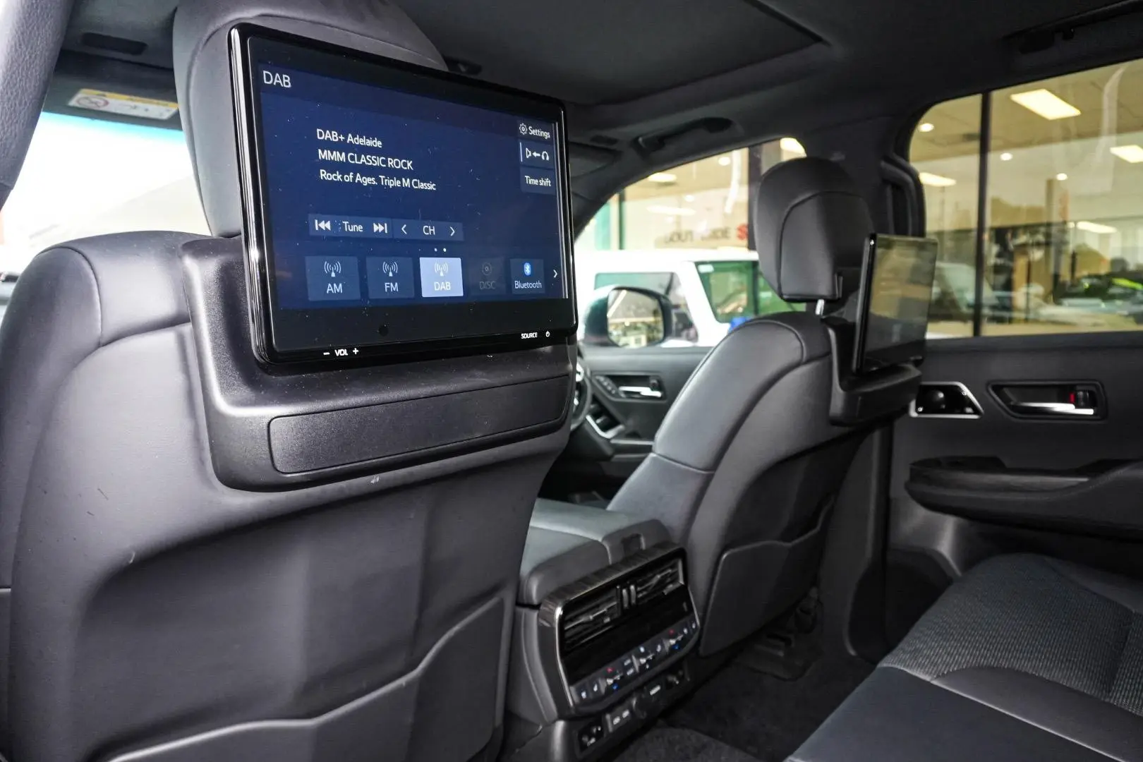 2022 Toyota Landcruiser Gallery Image 19