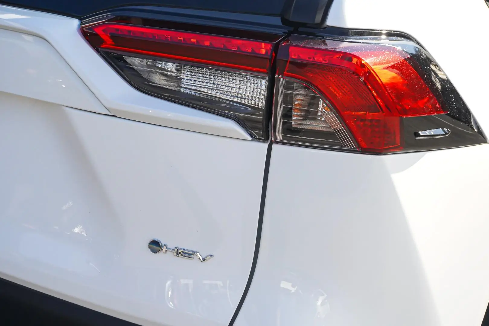 2025 Toyota RAV4 Gallery Image 12