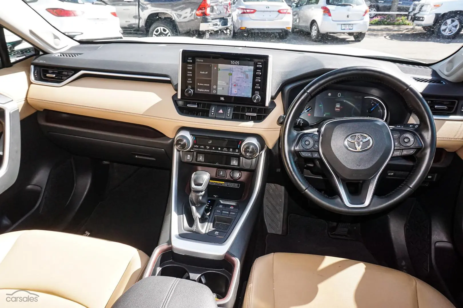 2020 Toyota RAV4 Image 9