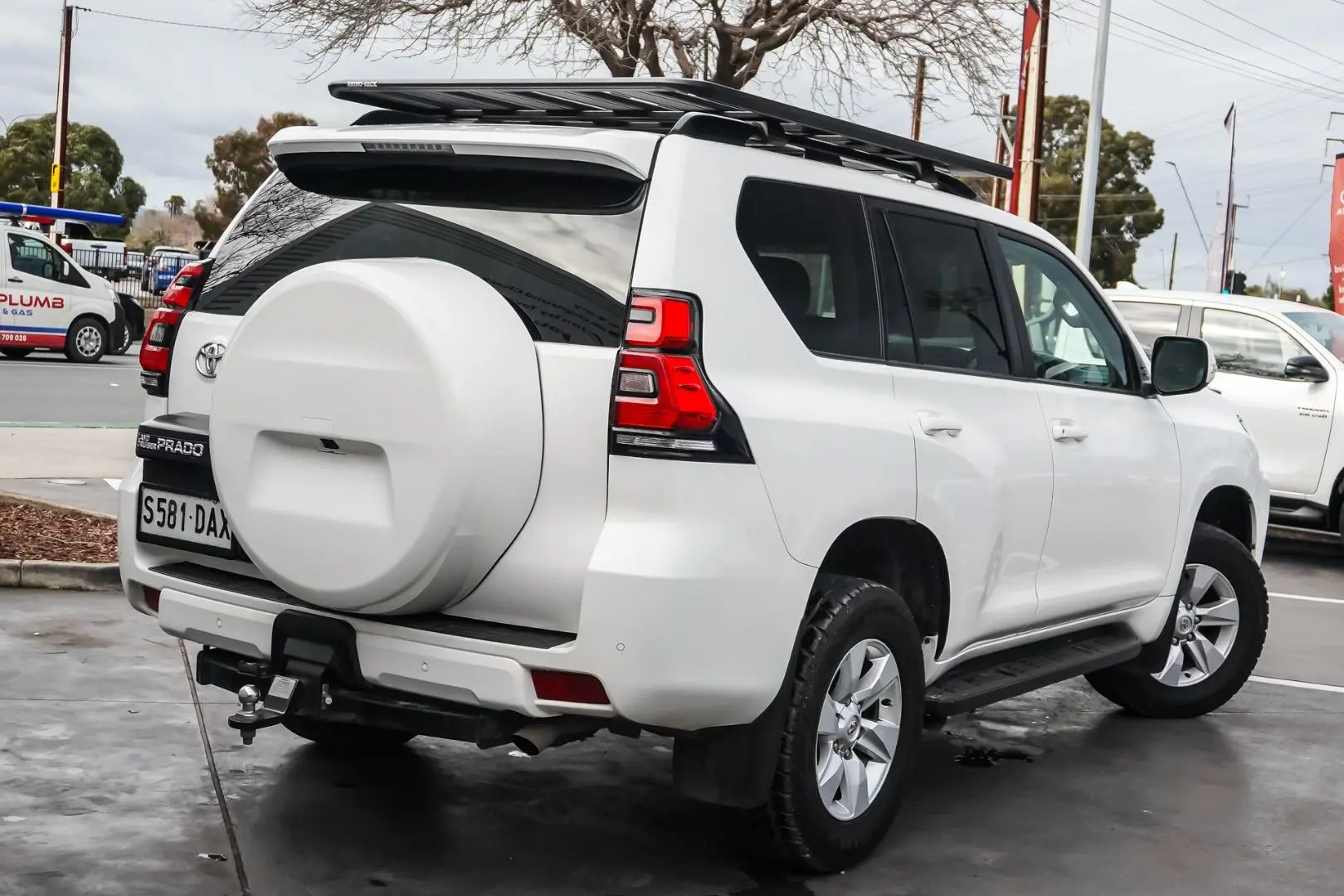 2021 Toyota Landcruiser Prado Gallery Image 3