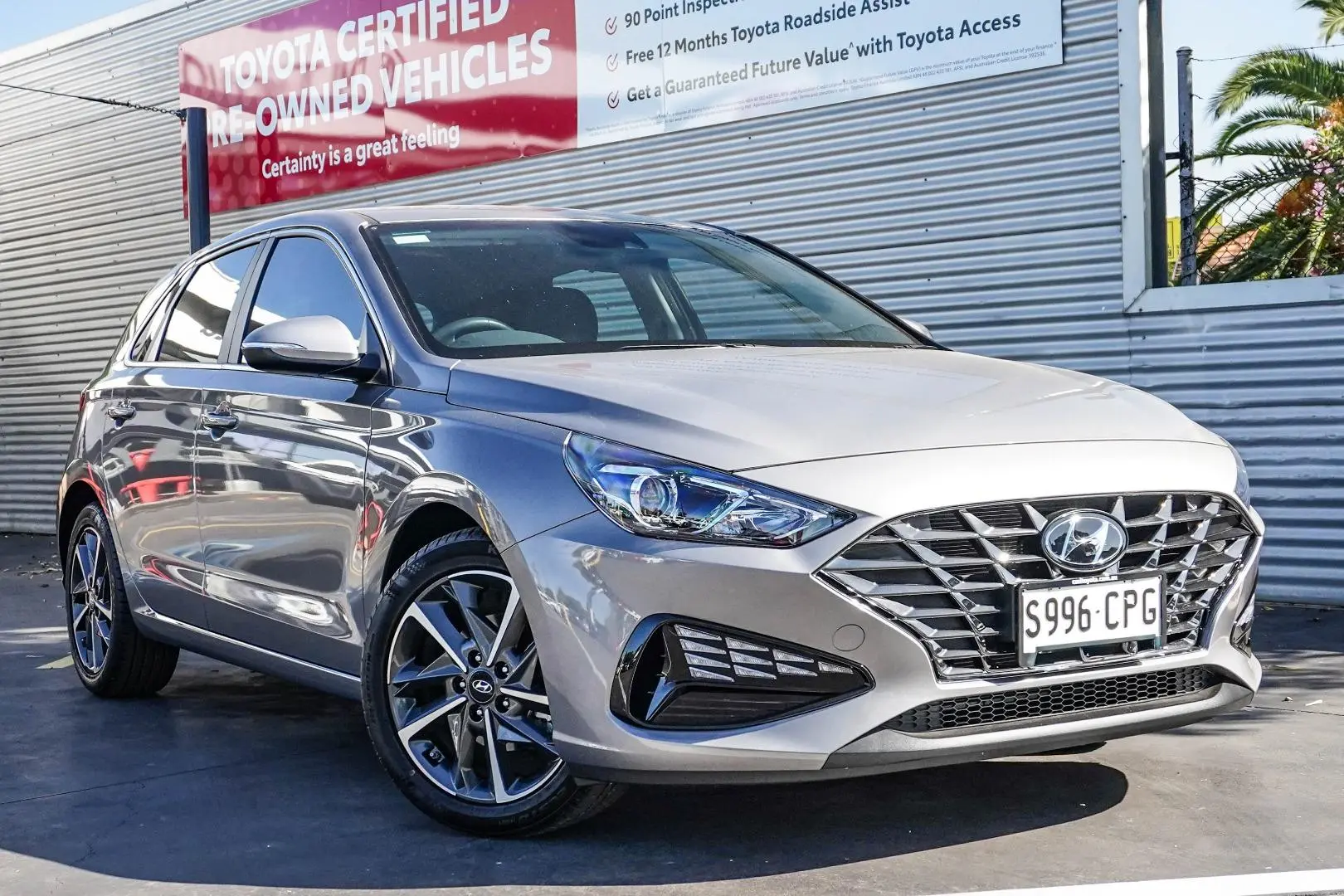2022 Hyundai i30 Gallery Image 2