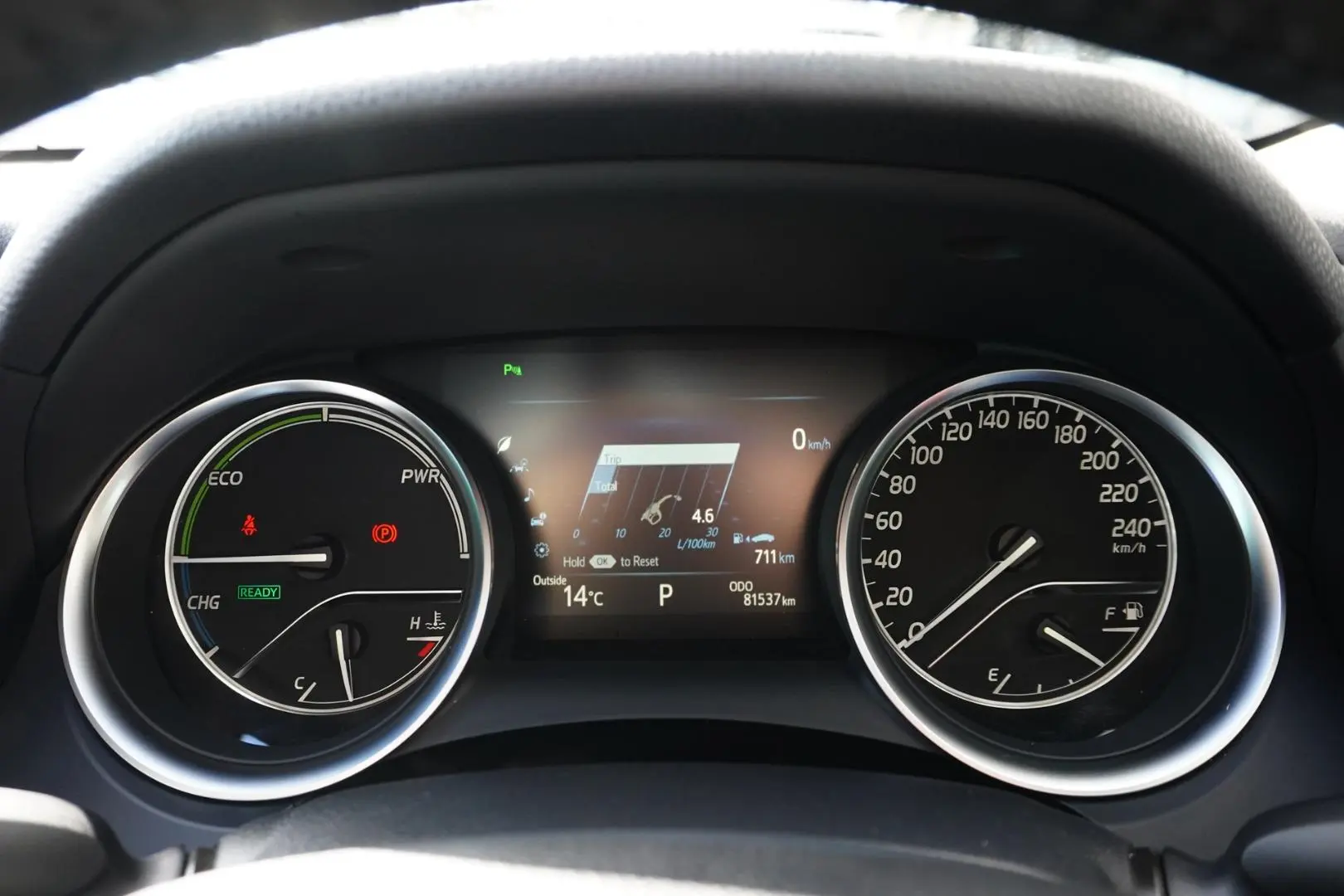 2019 Toyota Camry Gallery Image 17