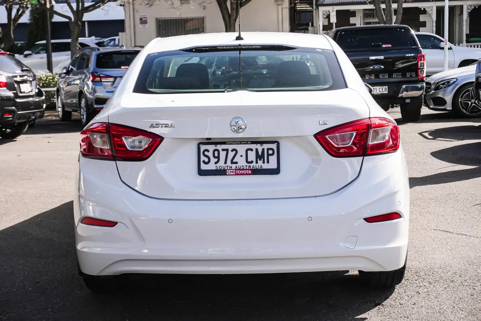 2018 Holden Astra Gallery Image 6