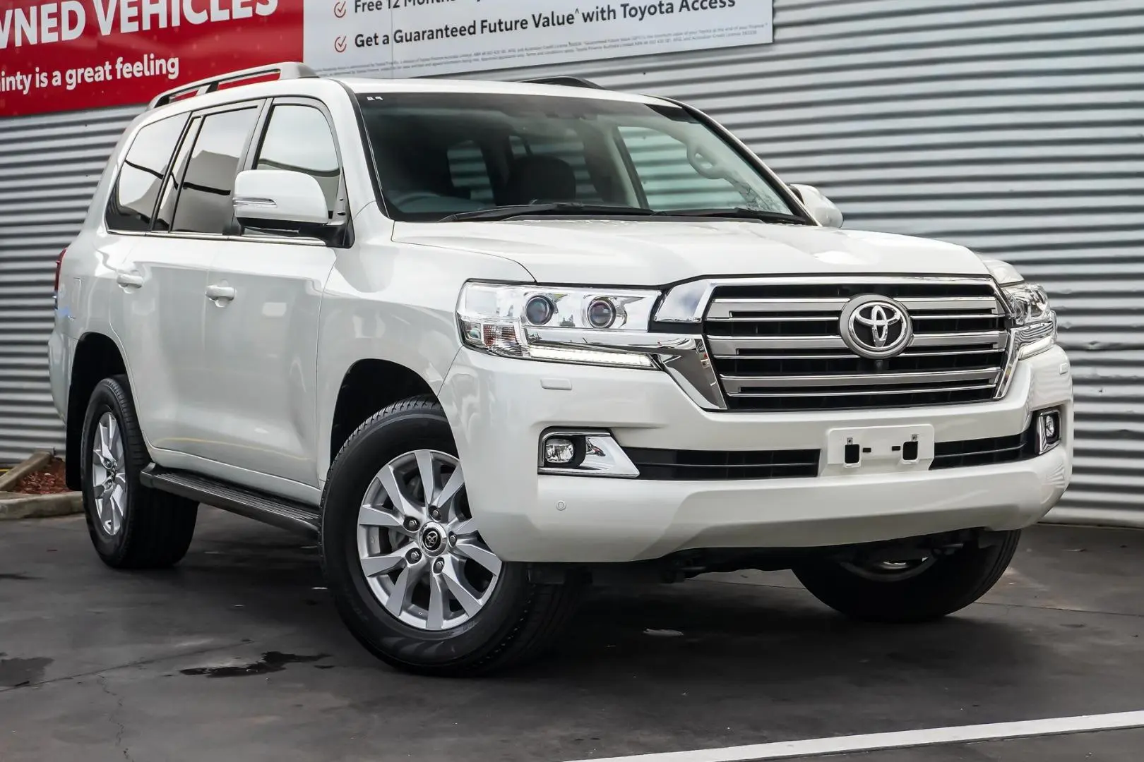2021 Toyota Landcruiser Gallery Image 2