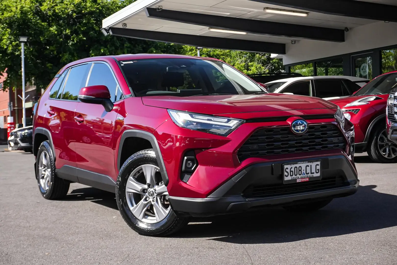 2022 Toyota RAV4 Gallery Image 2