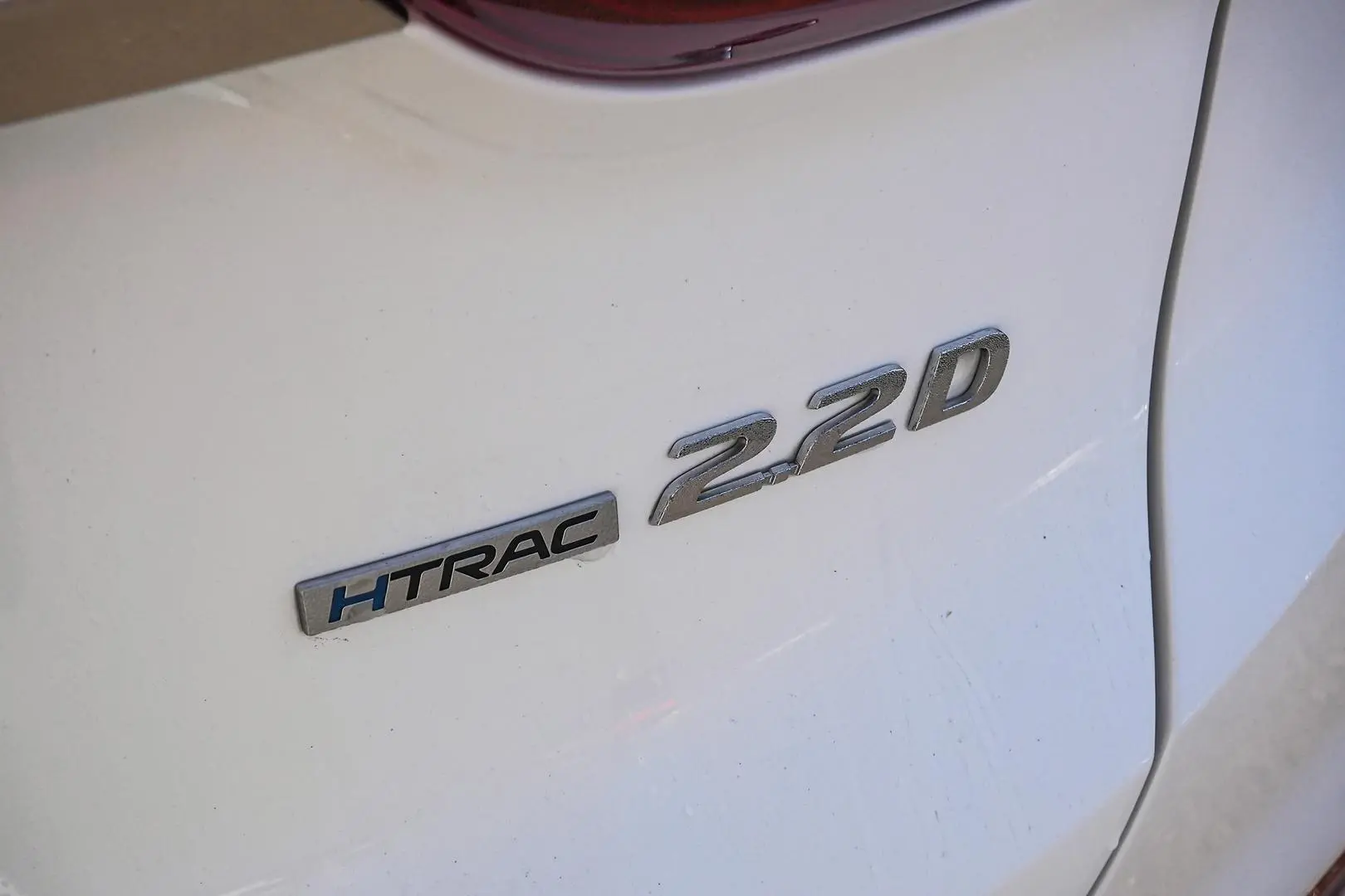 2019 Hyundai Santa Fe Gallery Image 16