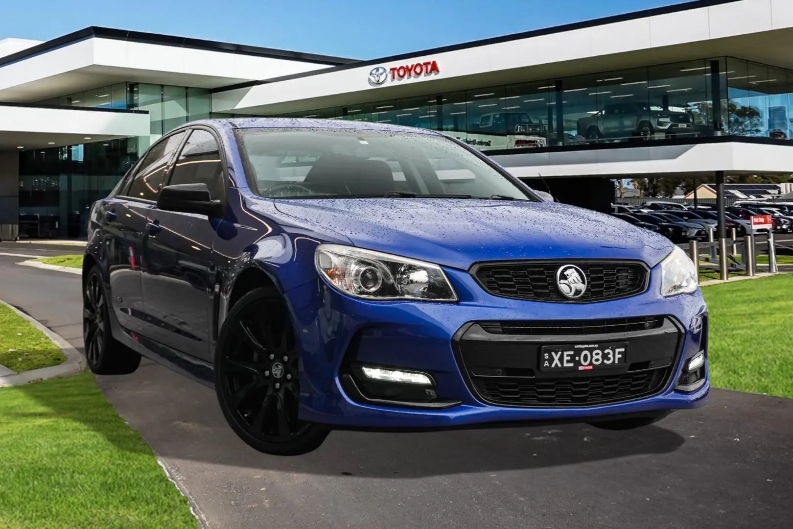2016 Holden Commodore Gallery Image 1