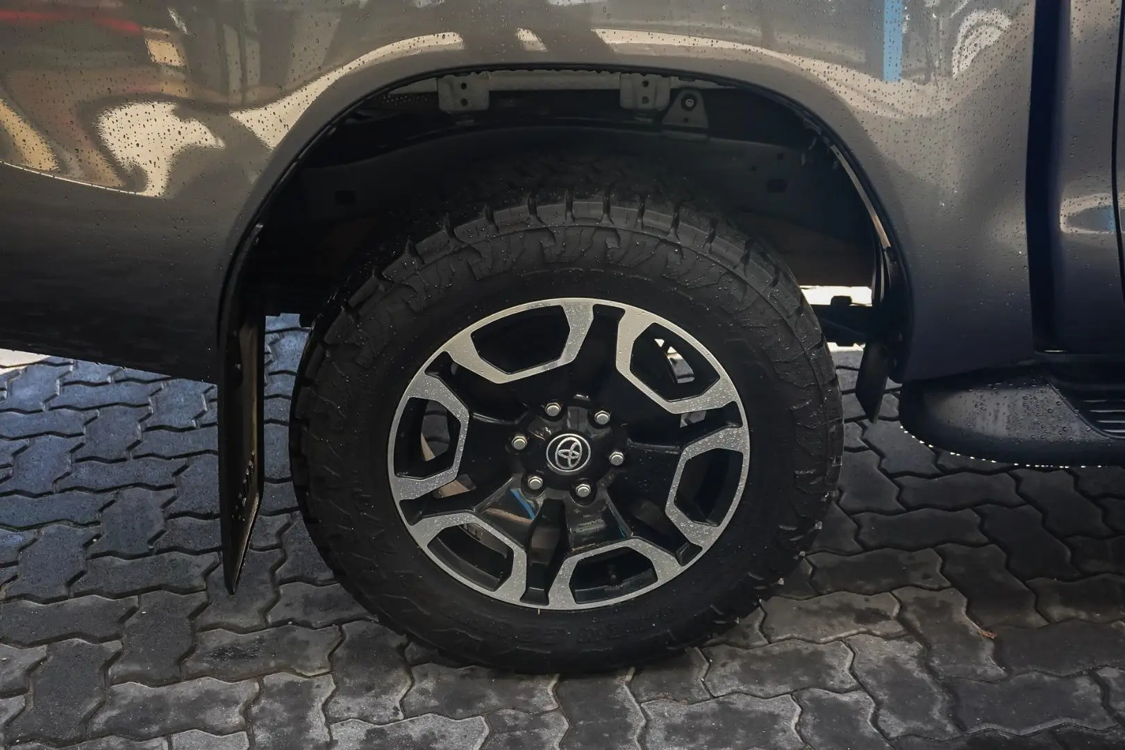 2021 Toyota Hilux Gallery Image 15