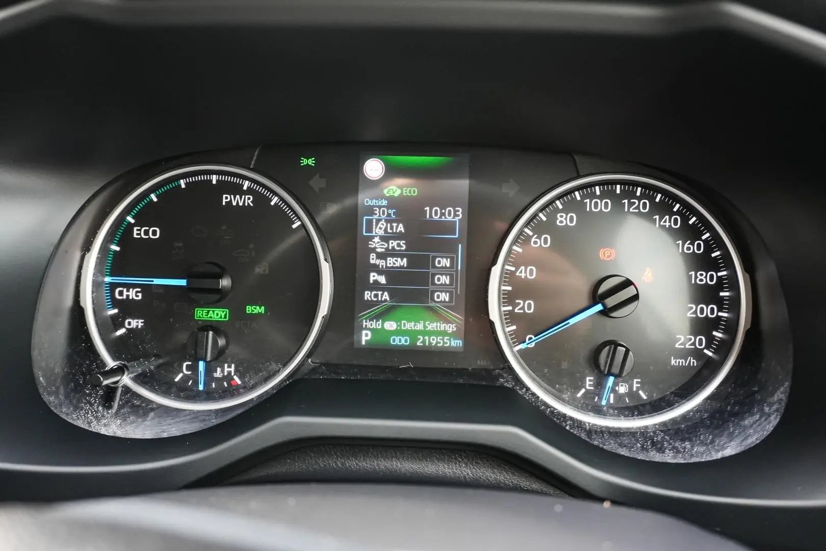 2021 Toyota RAV4 Gallery Image 17