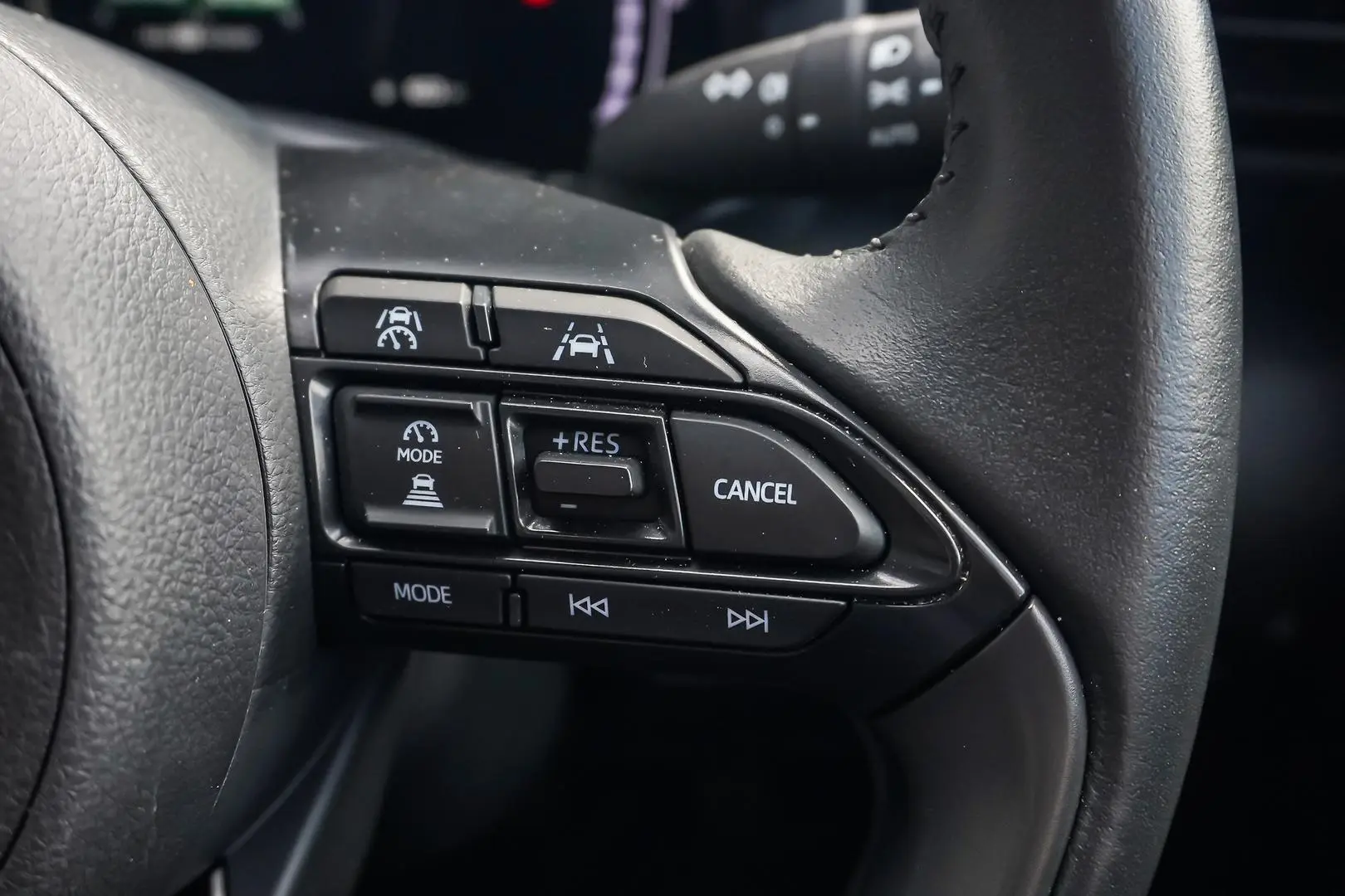 2025 Toyota Yaris Cross Gallery Image 23
