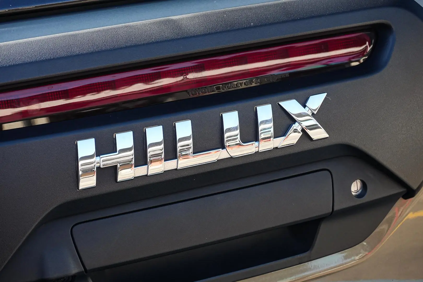 2023 Toyota Hilux Gallery Image 9