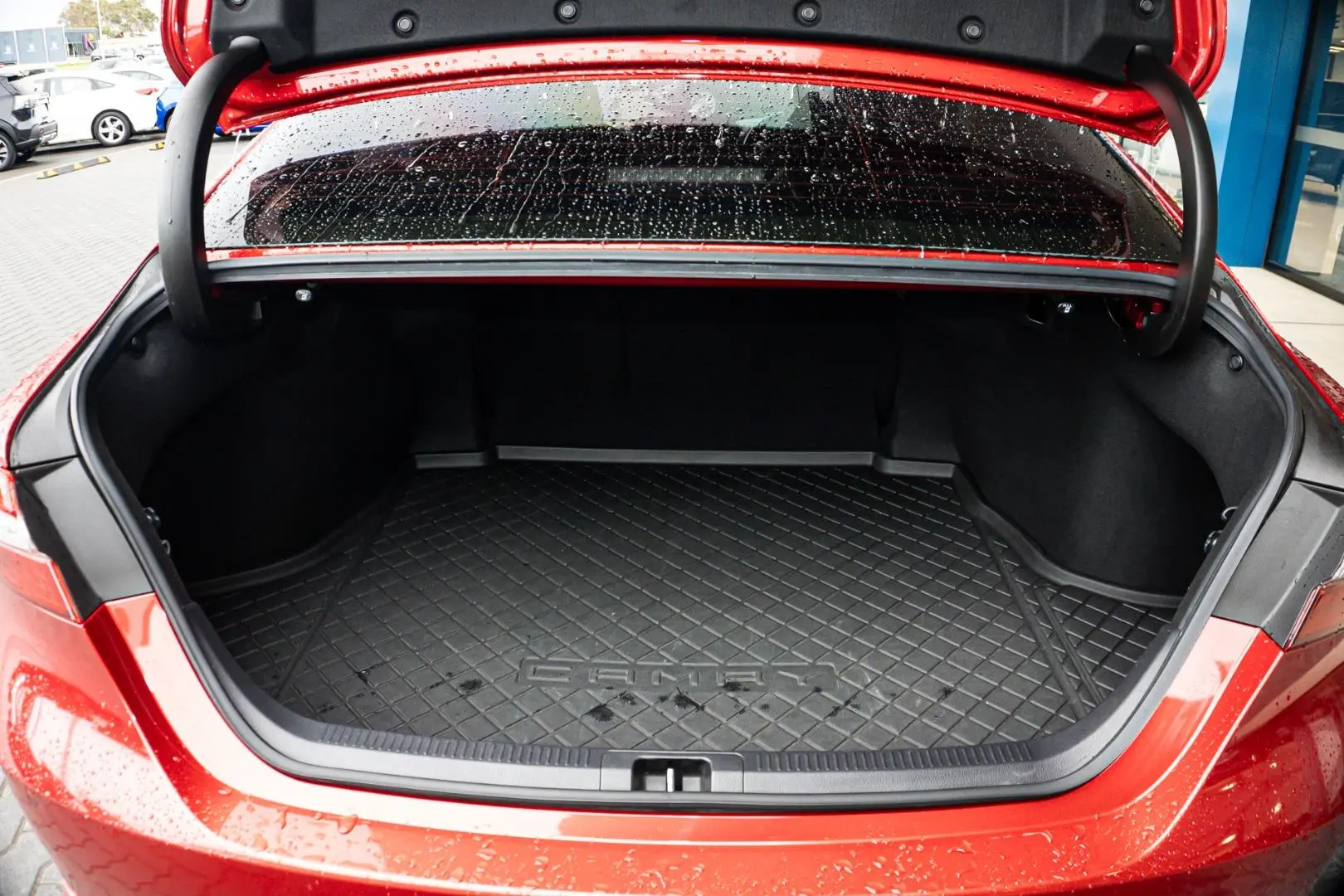 2018 Toyota Camry Gallery Image 10