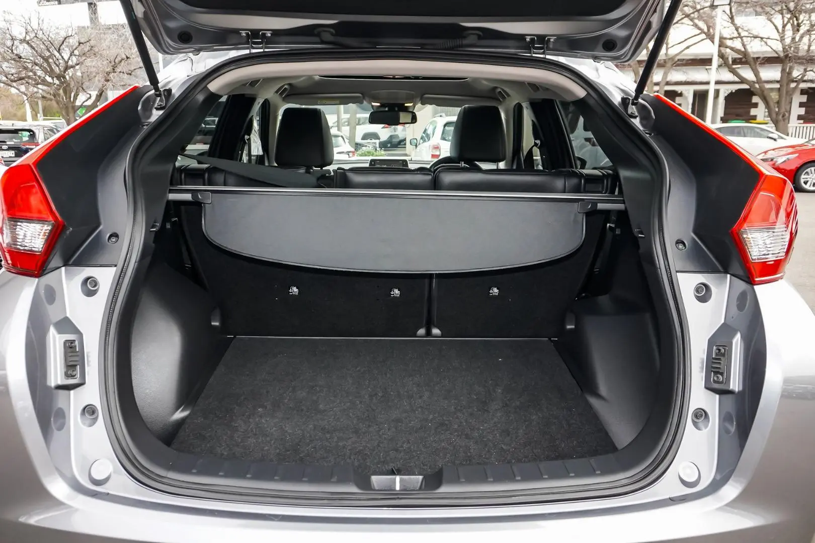 2018 Mitsubishi Eclipse Cross Gallery Image 10