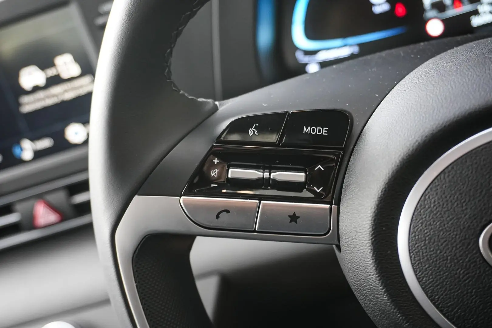 2025 Hyundai i30 Gallery Image 19