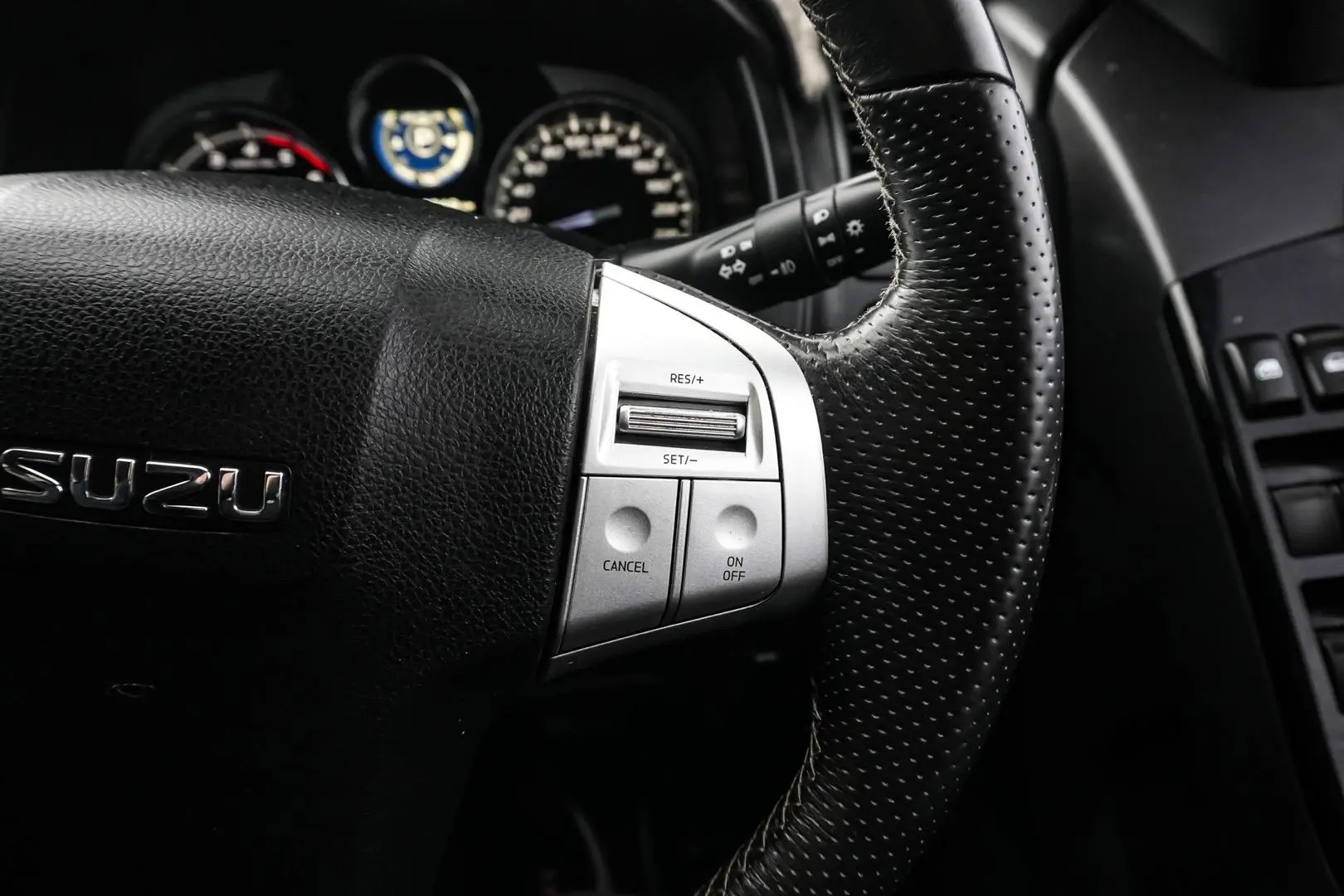 2019 Isuzu MU-X Gallery Image 22
