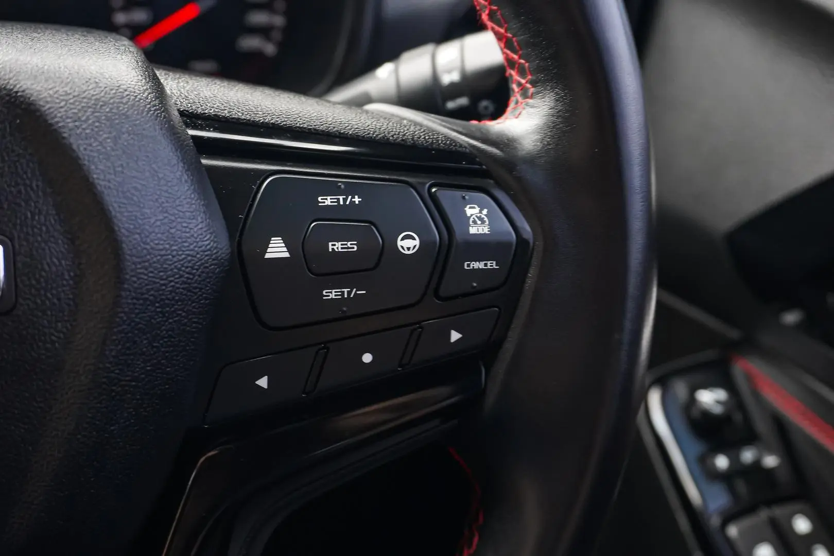 2022 Isuzu D-MAX Gallery Image 22