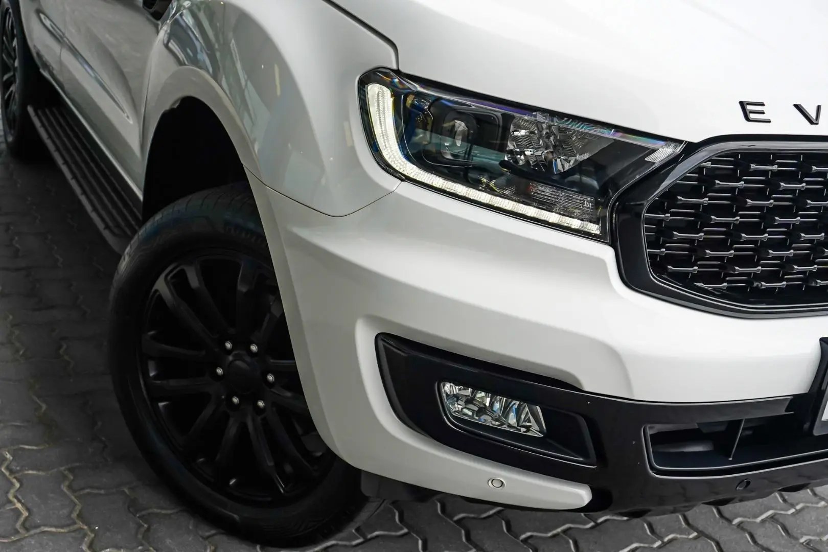 2021 Ford Everest Gallery Image 12