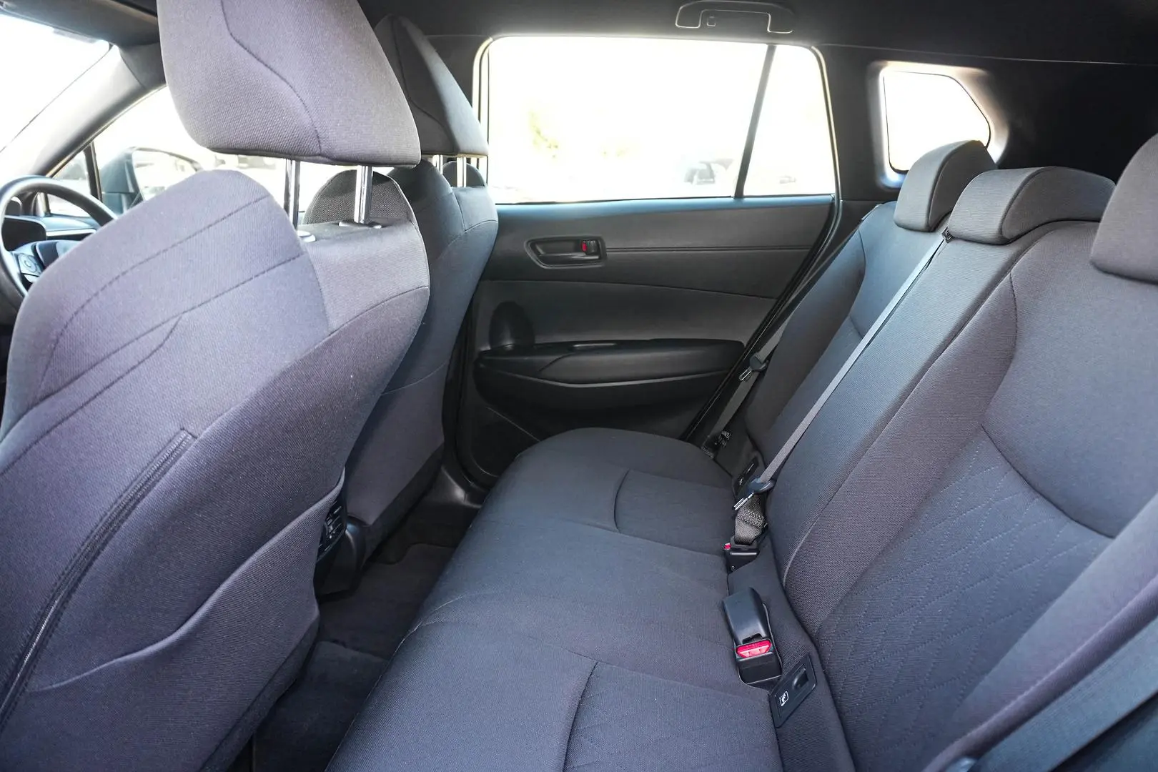 2024 Toyota Corolla Cross Gallery Image 8