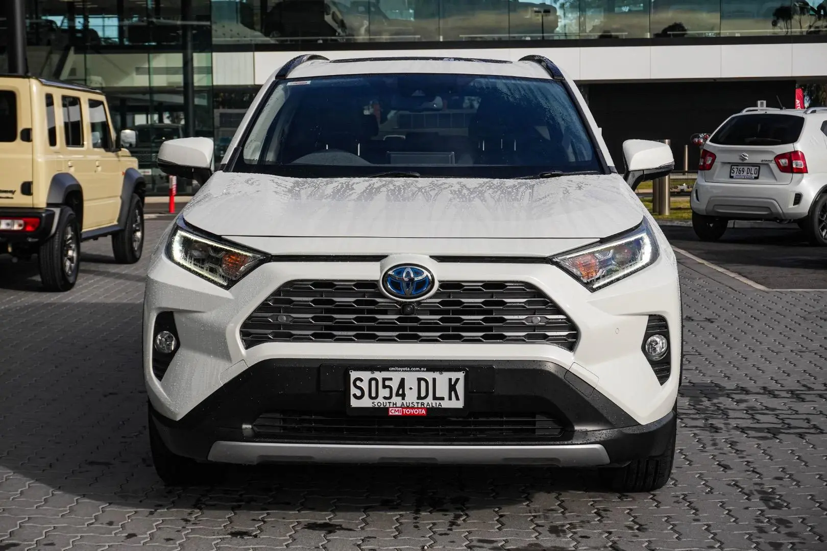2020 Toyota RAV4 Gallery Image 5
