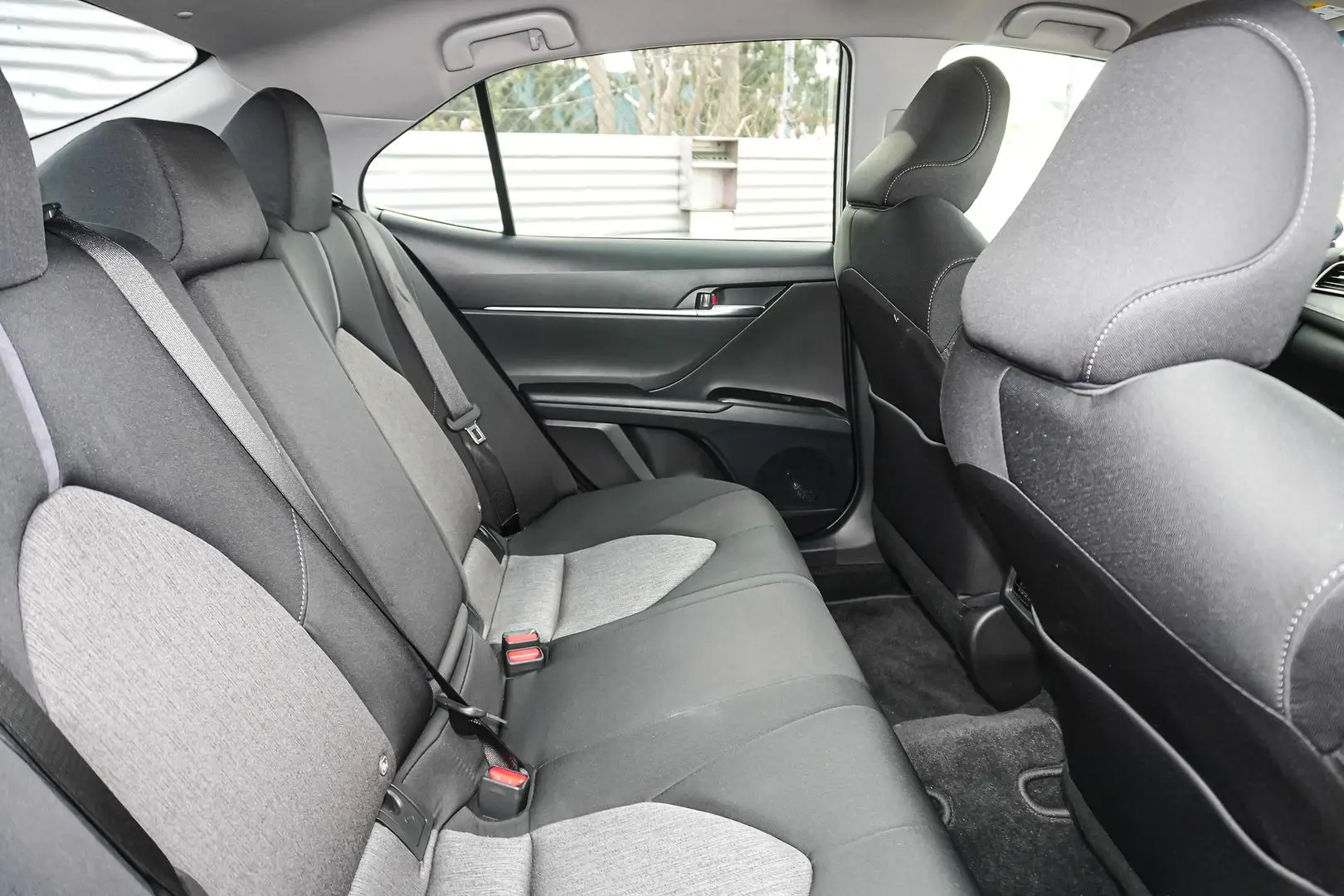 2022 Toyota Camry Gallery Image 9