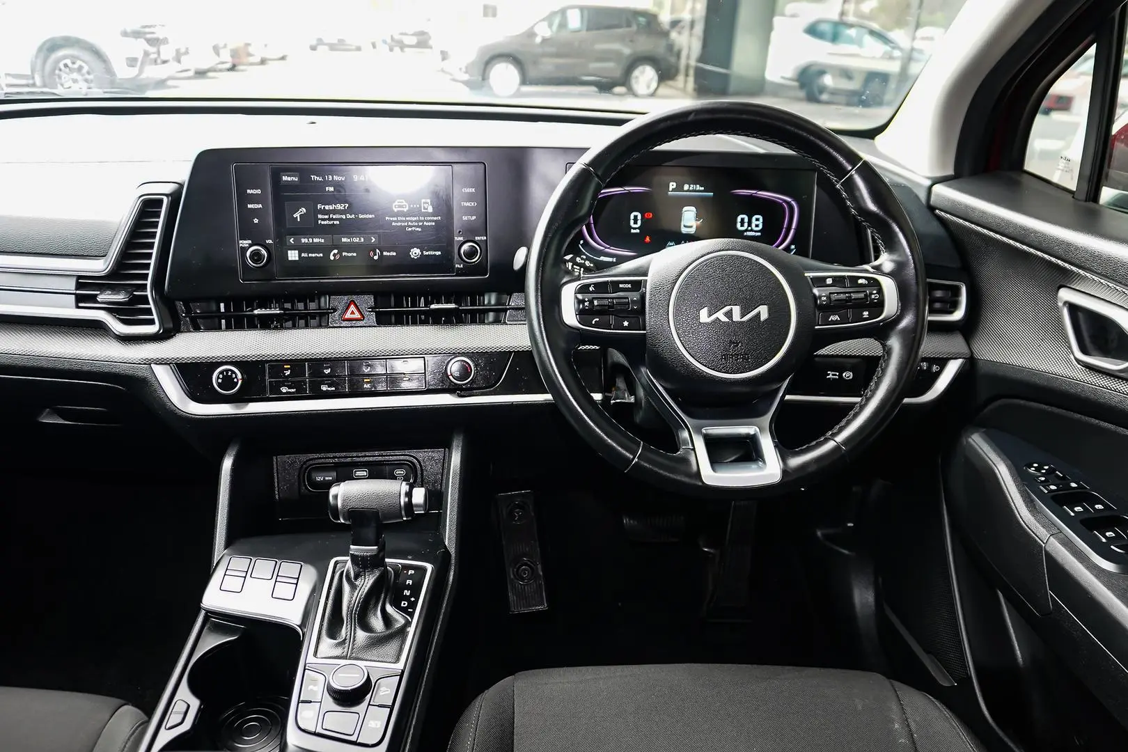 2022 Kia Sportage Gallery Image 9