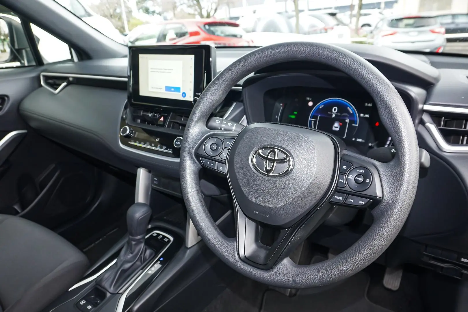 2025 Toyota Corolla Cross Gallery Image 7