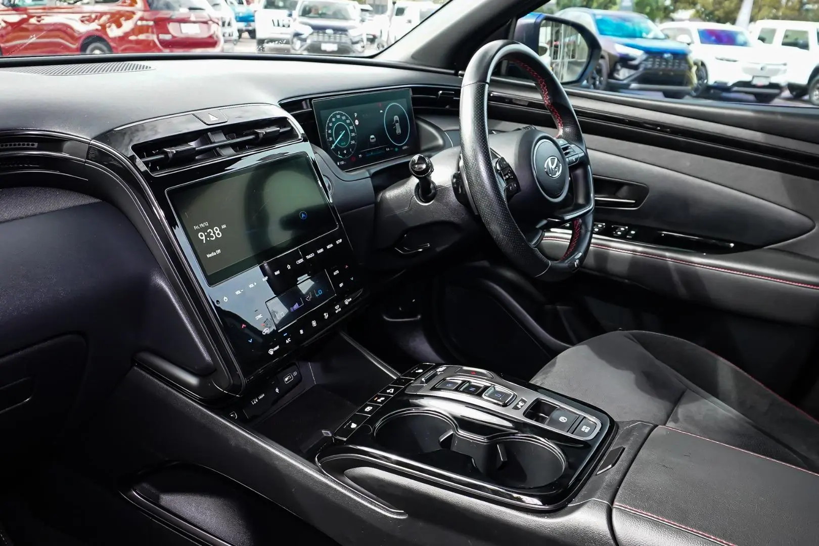 2022 Hyundai Tucson Gallery Image 11