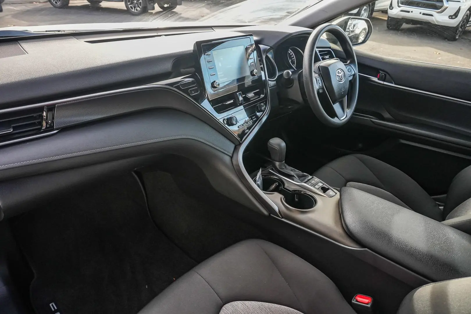 2024 Toyota Camry Gallery Image 9